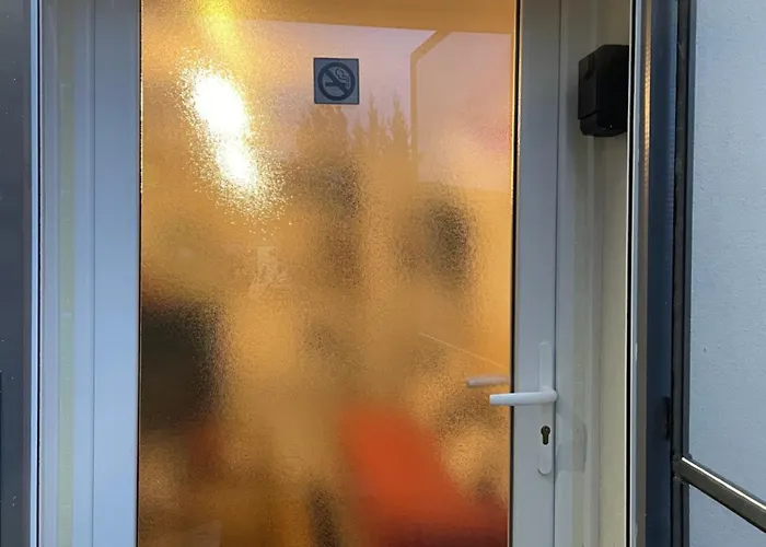 A L\'Abri Du Temps